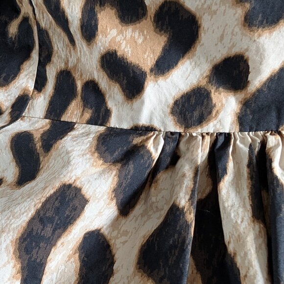 H&M Ruffle Leopard Print Blouse High Collar Oversized Crop Size Small - Picture 14 of 15